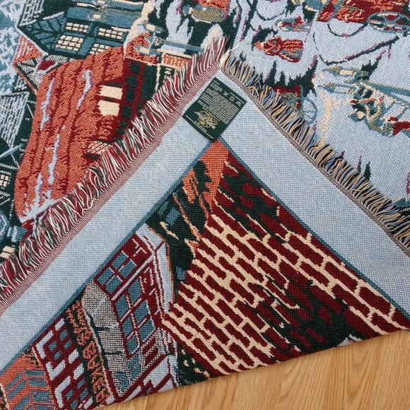 Dickens Village Tapestry blanket Christmas - Picture 7 of 7